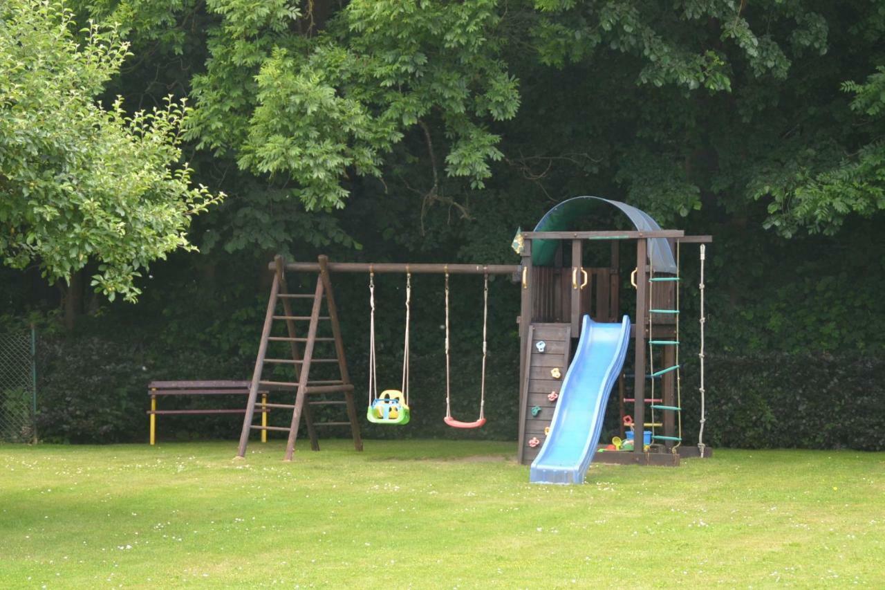 Radlerwohnung Bei Familie Saupe Schaprode Exteriör bild